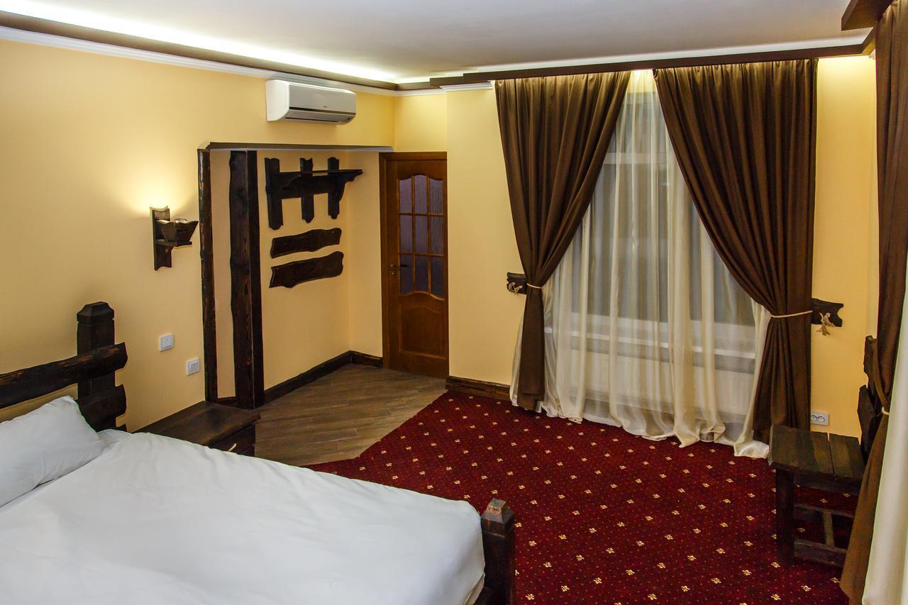 Dniprovskiy Dvir Stari Kodaky Room photo